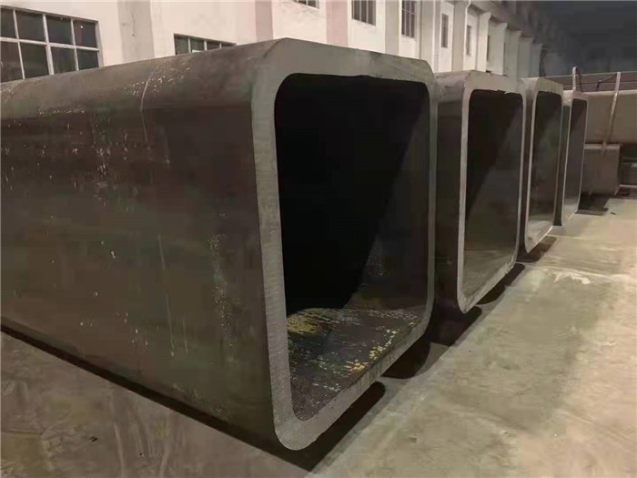 和田大口径无缝方管